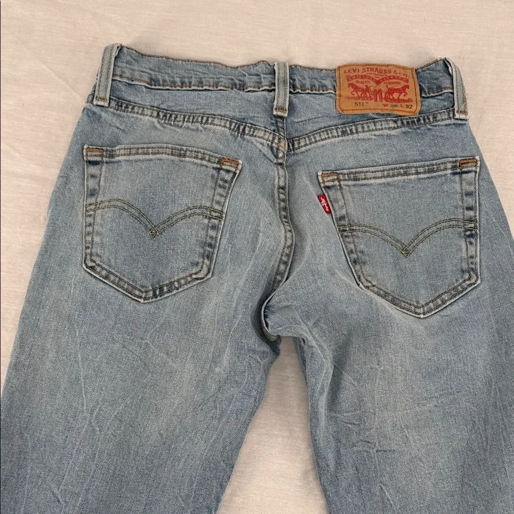 Levis this item
